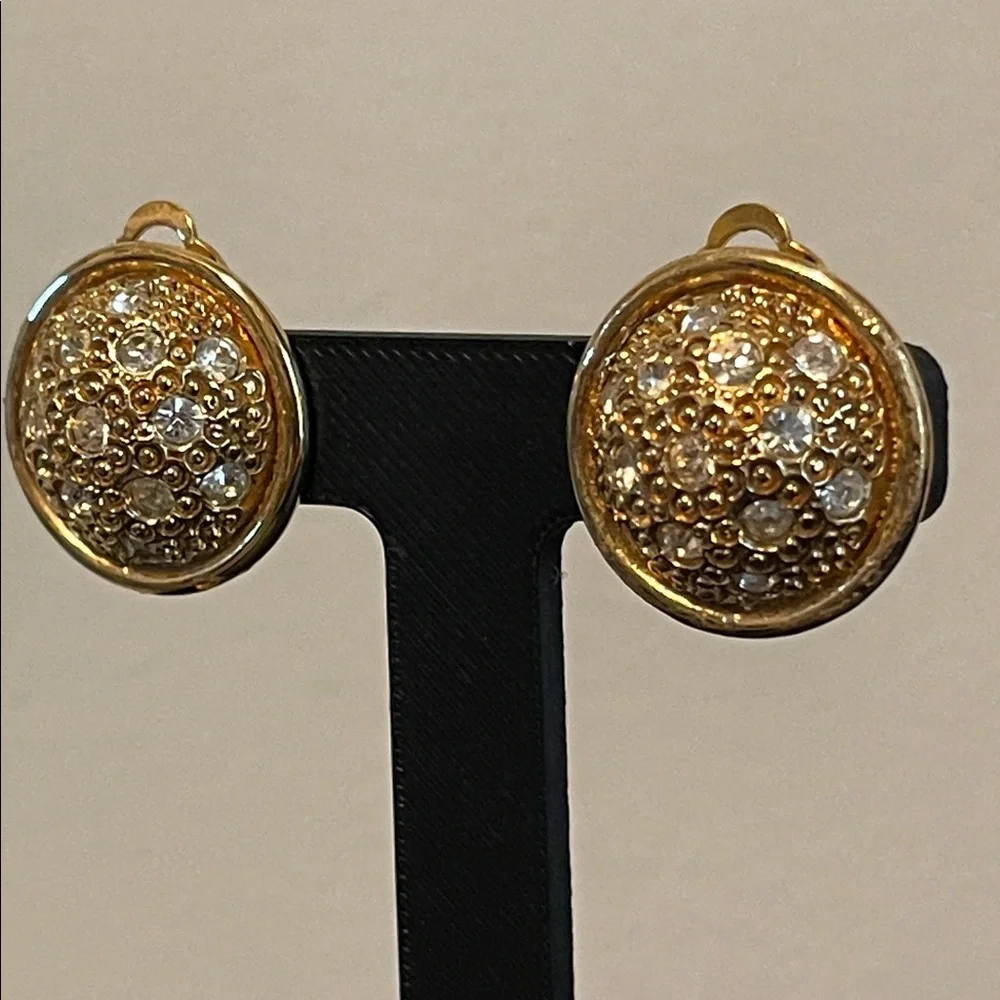 Vintage Nina Ricci Swarovski Crystal Textured Domed Clip-on Earrings - Picture 7 of 9